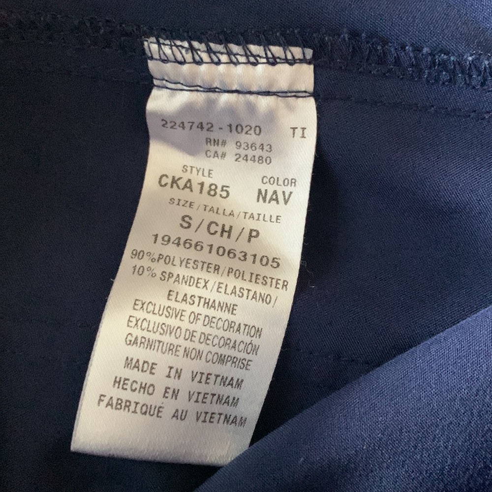 Navy blue Allura by Cherokee Uniforms scrub set - top size M, bottoms size S - Picture 11 of 14